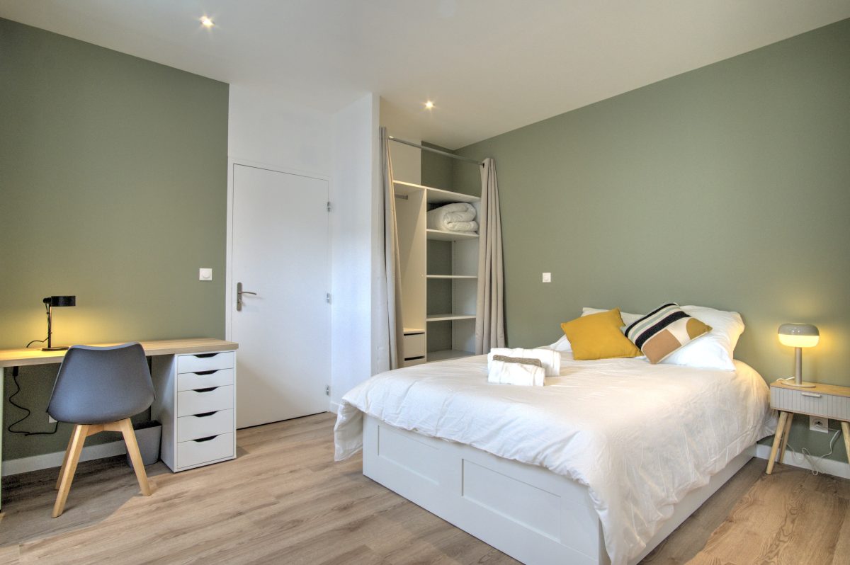 Photo de l'annonce : Chambre meublée + SDB privative dans résidence centre-ville